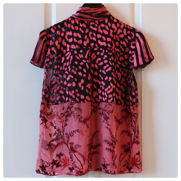 ALICE + OLIVIA Jeannie Tie Neck Blouse - Picture 11 of 12